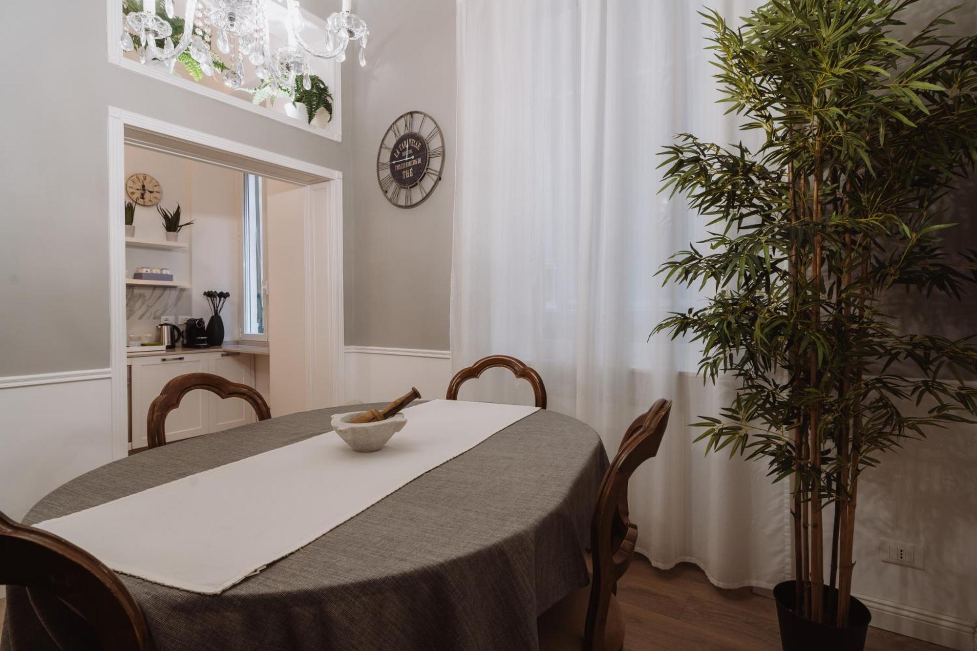 Rooms Genova Dei Rolli Экстерьер фото